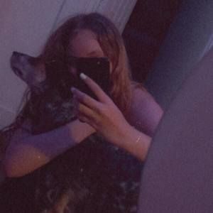 Meet your Posher, Mackalia